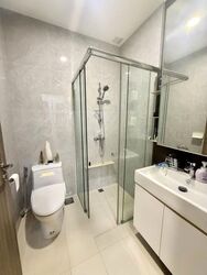 Sky Vue (D20), Condominium #637369961